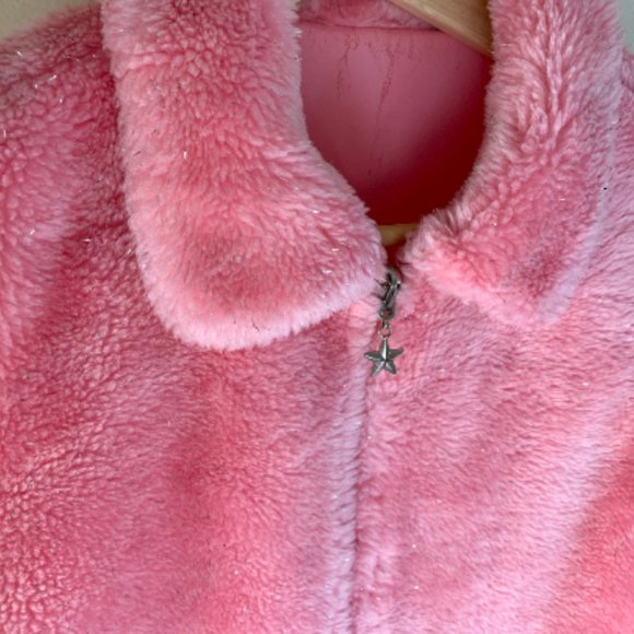 Sparkly Fluffy Vest - Picture 2 of 8